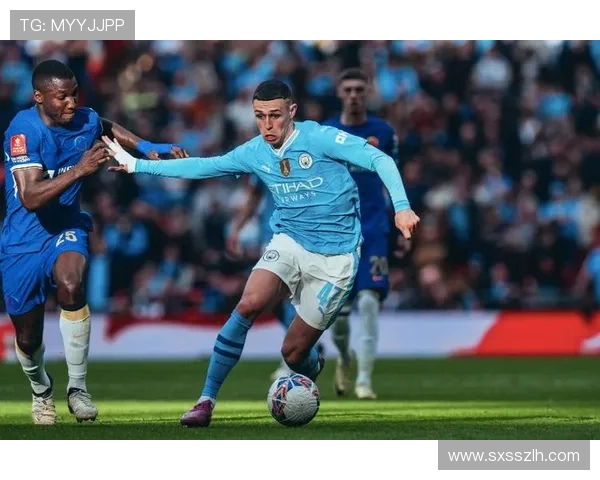 洛塞尔索闪耀全场获评最高分，门神马丁内斯无奈全场隐身